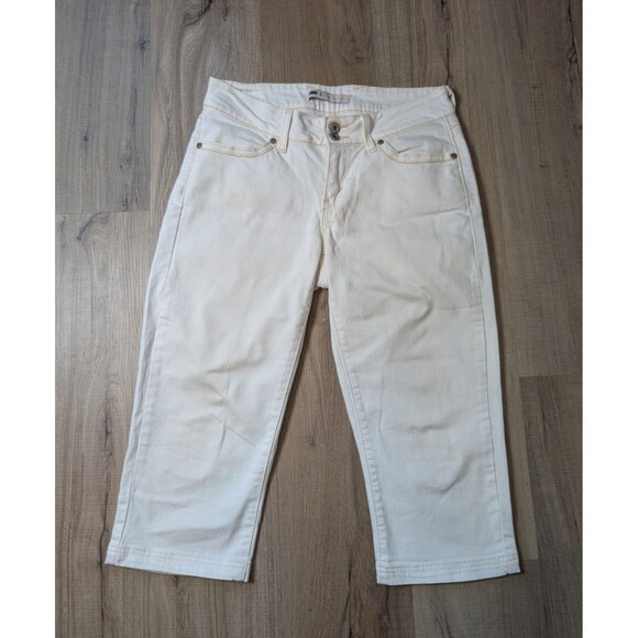Levi's Capri Jeans Size 6 Straight Leg Off White Cream Stretch Flap Pockets - Picture 1 of 12